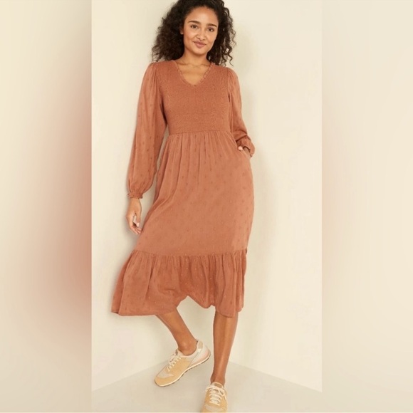 Old Navy Smocked Tiered Balloon Sleeve Midi Dress CottageCore Peasant Size L - Picture 1 of 5